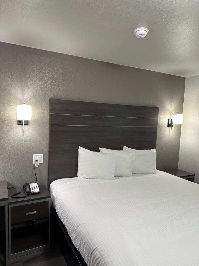 Sleepy Traveler Motel Wagoner 外观 照片