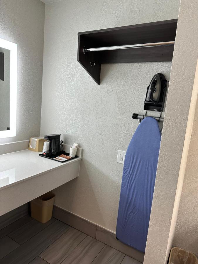 Sleepy Traveler Motel Wagoner 外观 照片